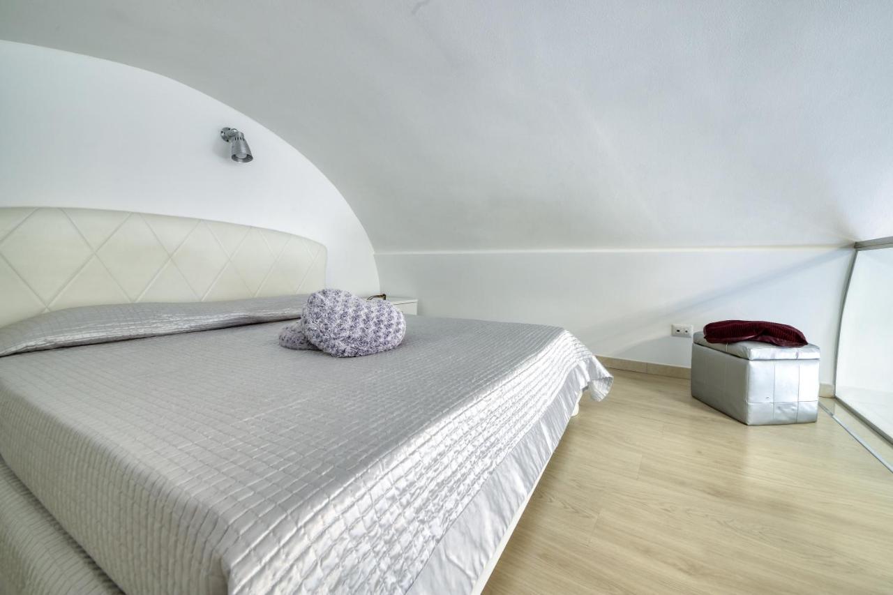 La Cattedrale Apartments&Suite - Affitti Brevi Italia Гравина-ин-Пулья Экстерьер фото